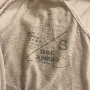 Bag junkies, distressed top